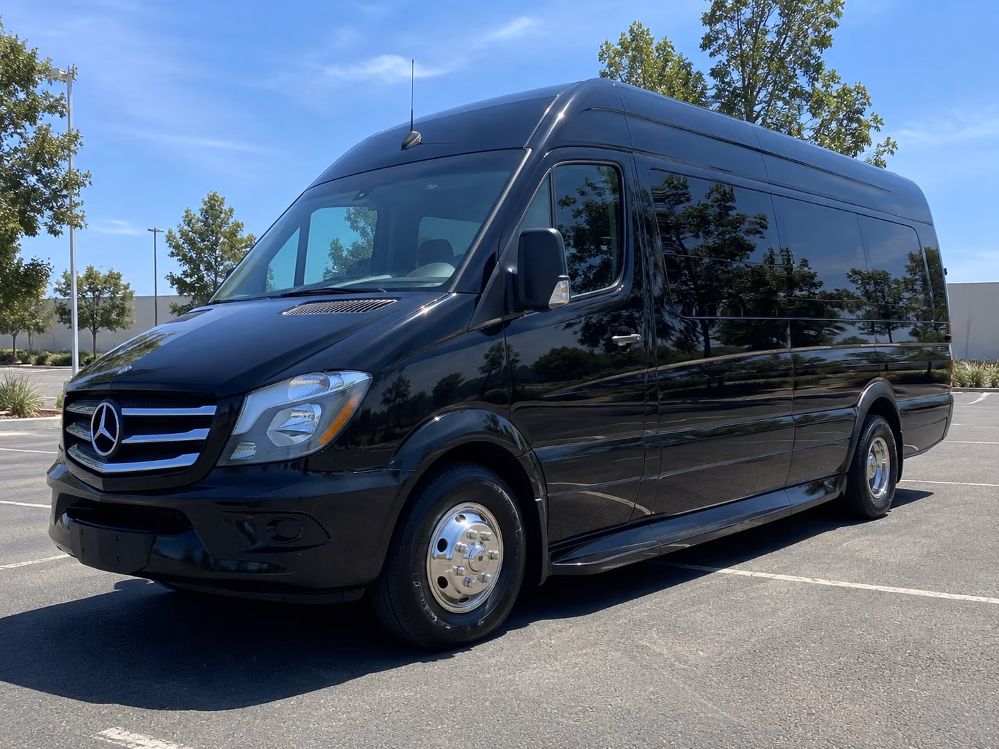 guest shuttles to 61 n winery and wedding venues around anchorage